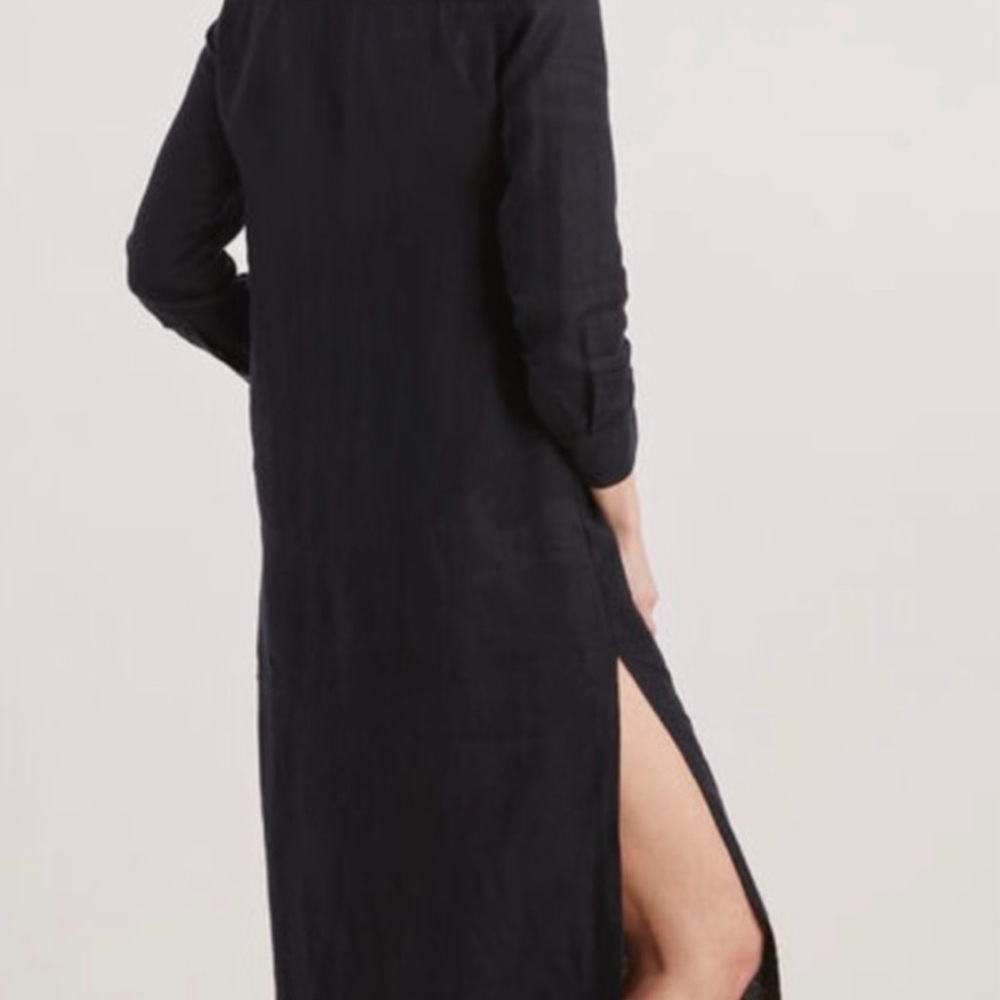 Vineyard Vines Linen Button down midi cover up with side slits - Picture 3 of 5